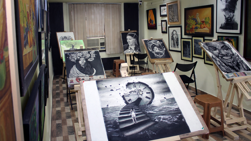 Charcoal painting classes in Delhi