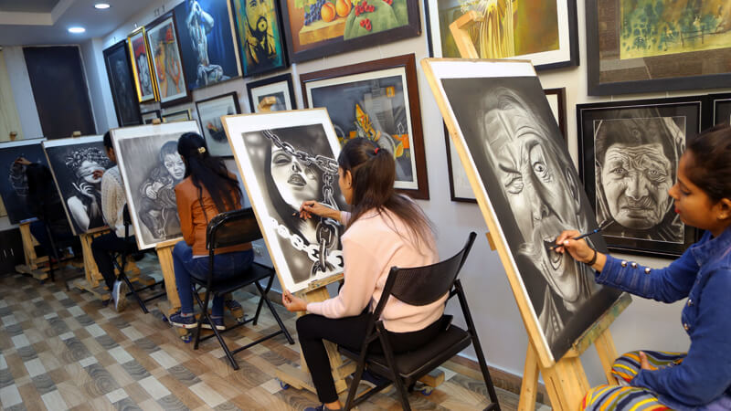 Charcoal Painting Classes